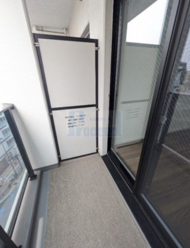 バルコニー　うれしいバルコニー付き！