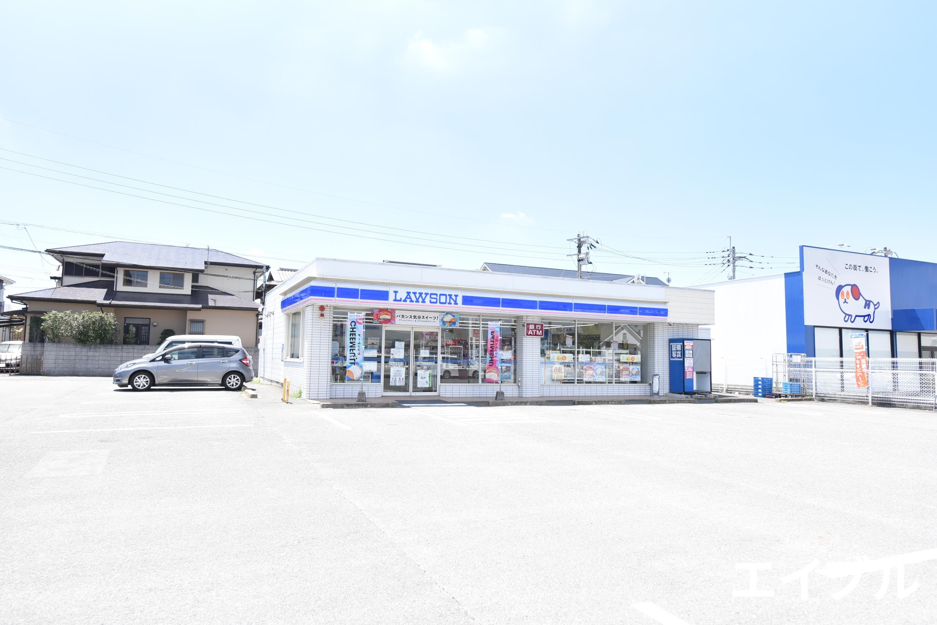 コンビニ　ローソン久留米上津バイパス店（コンビニ）まで640m