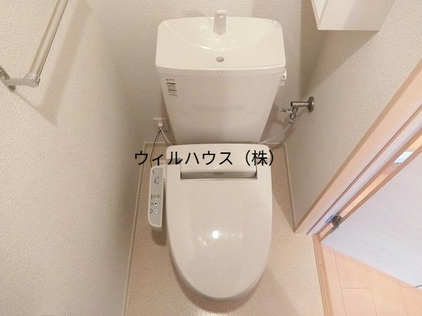 トイレ　ウォシュレット！