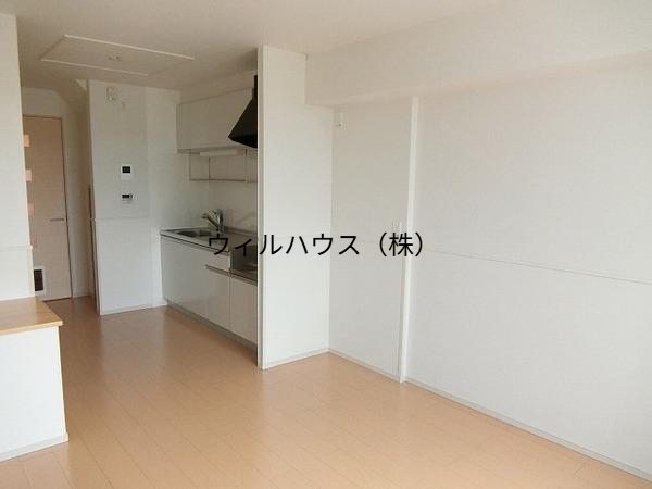 居室・リビング　広々としたリビング！