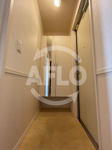 玄関　ヴィラ　クロシェット　玄関