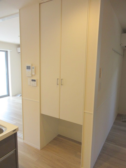 その他設備　★ペットスペース★同建物別部屋写真