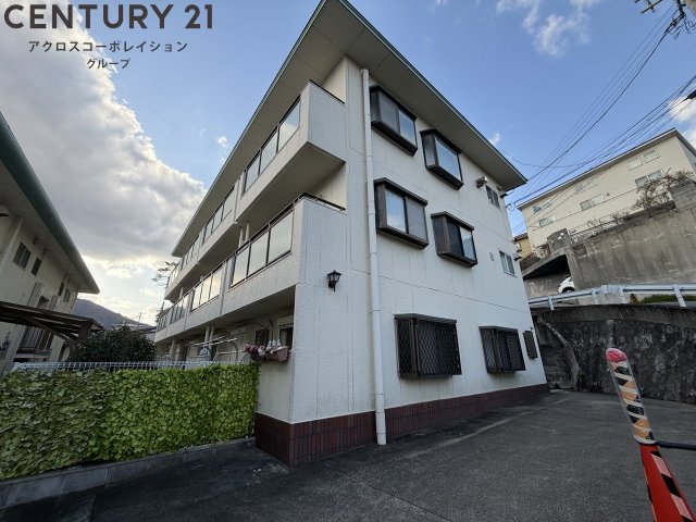 建物外観　閑静な住宅街