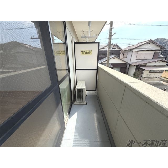 バルコニー　バルコニー