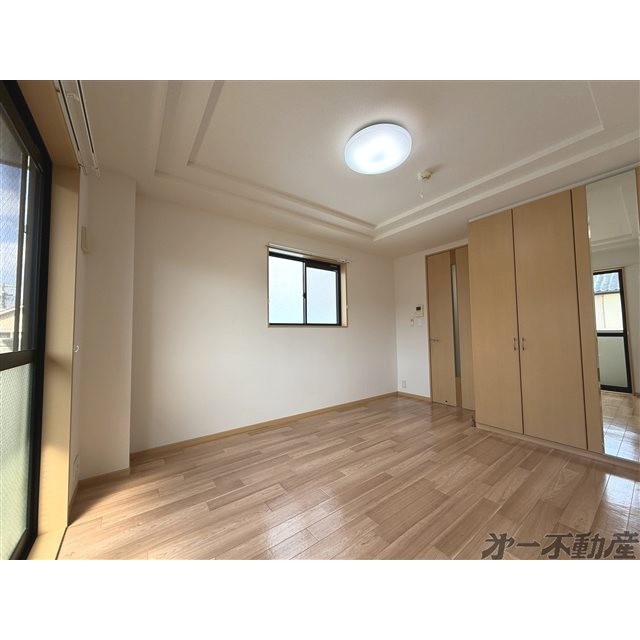 建物外観　洋室