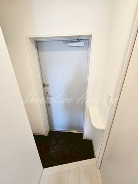 玄関　シューズボックスございます♪