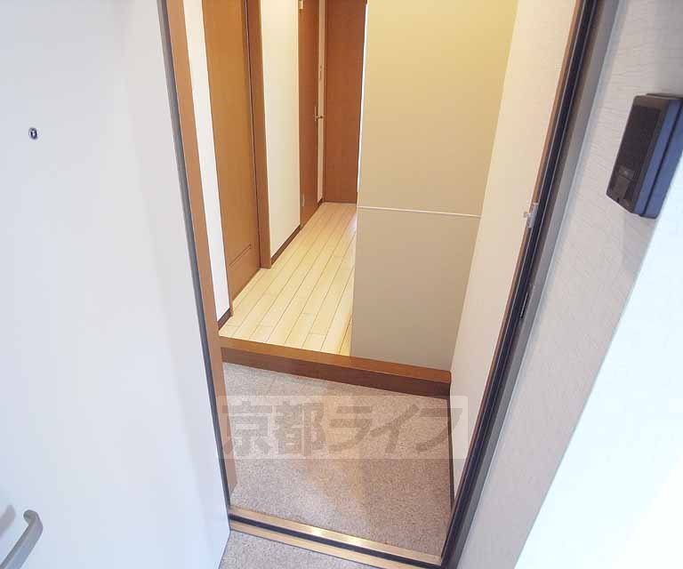 玄関　玄関です。