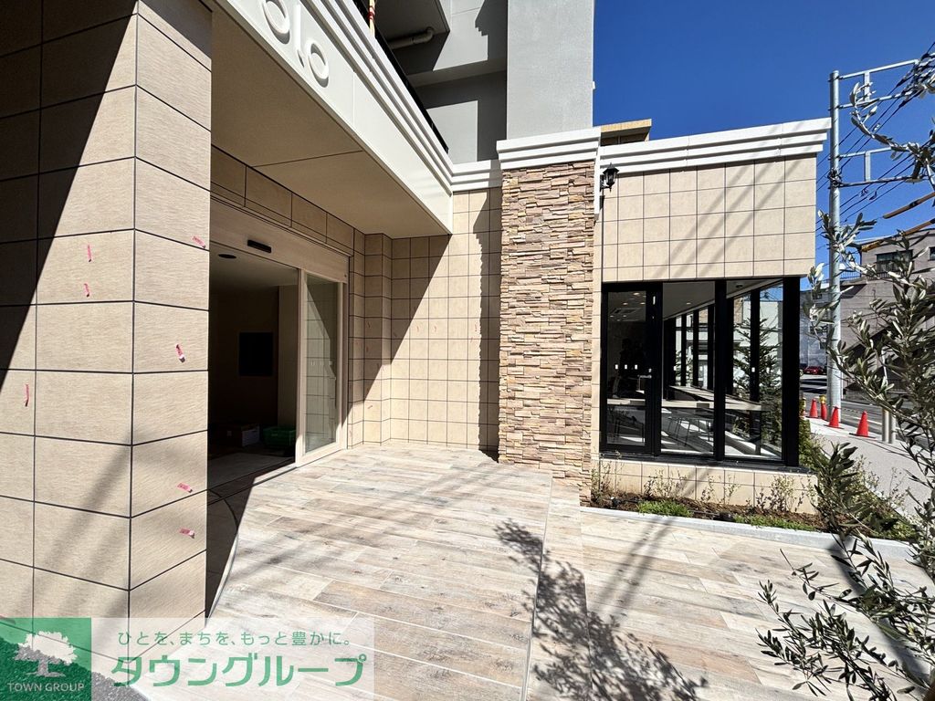 エントランス　エントランス