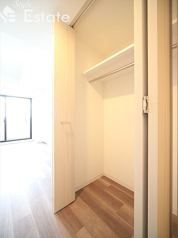 収納　クローゼット