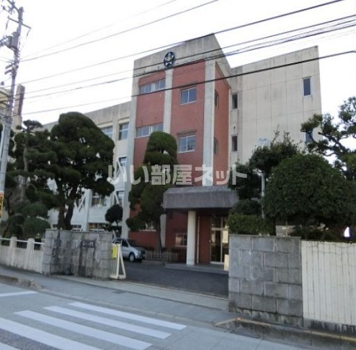 小学校　琴平町立琴平小学校（小学校）まで1247m