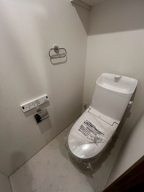 トイレ　別部屋参照