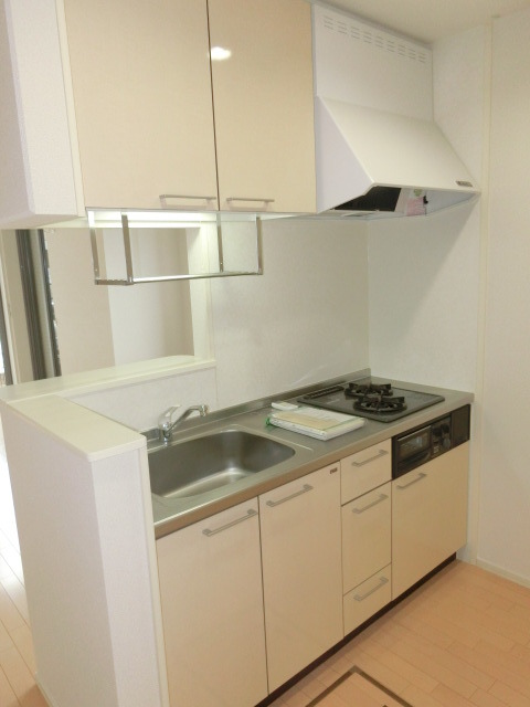 キッチン　カウンターキッチンで料理も捗ります