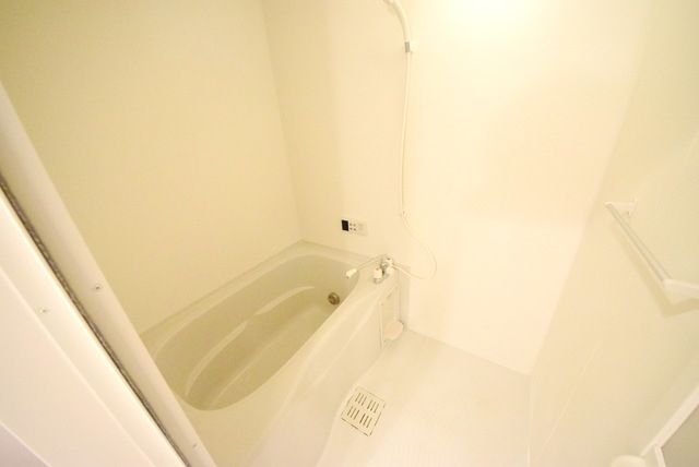 バス・シャワールーム　★ゆったりバスルーム★