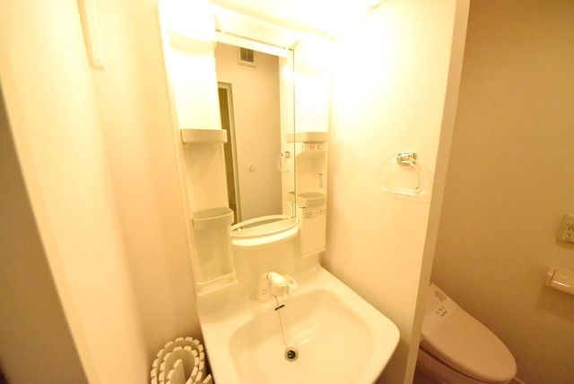 洗面設備　★朝の身支度に嬉しい独立洗面台★