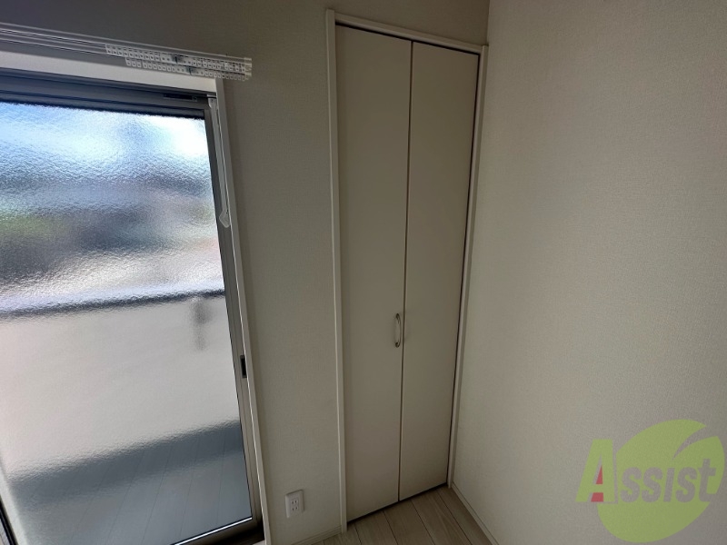 収納　収納スペースです。お洋服やお荷物はこちらへ。