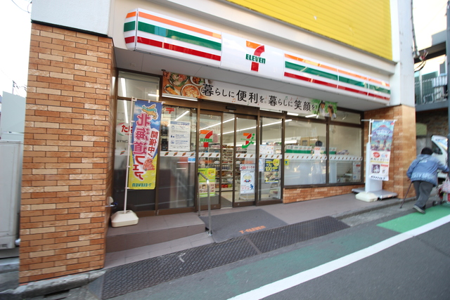 コンビニ　セブンイレブン代々木参宮橋店（コンビニ）まで522m