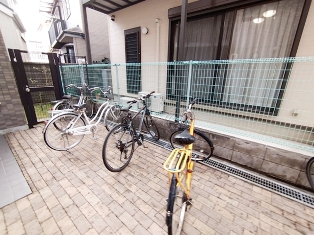 その他　自転車はこちらに置かれています☆