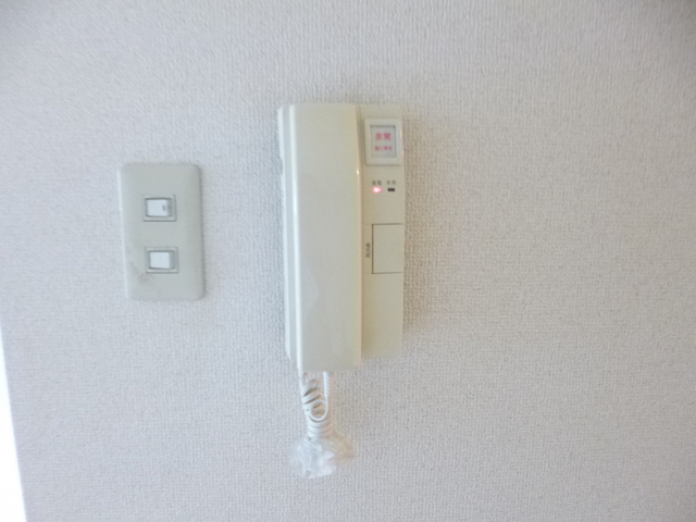 セキュリティ　インタホン付きなので、セキュリティも安心です