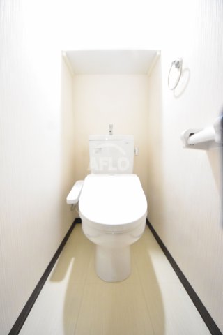 トイレ　ルミエール難波 　トイレ