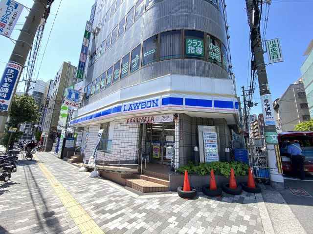 コンビニ　ローソン桃谷駅前店（コンビニ）まで373m