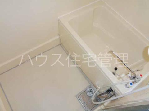 バス・シャワールーム　バス