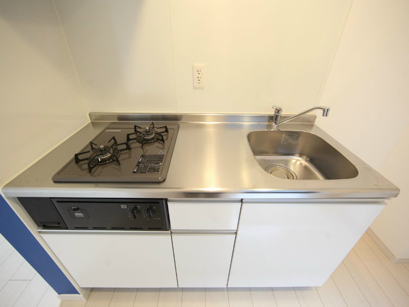 キッチン　システムキッチン（ガス2口コンロ付）