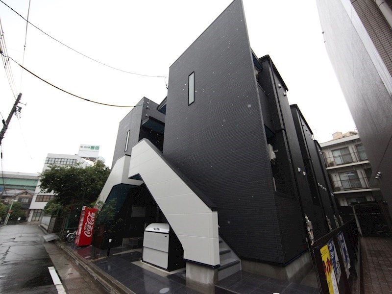 建物外観　外観　デザイナーズ　光インターネット無料