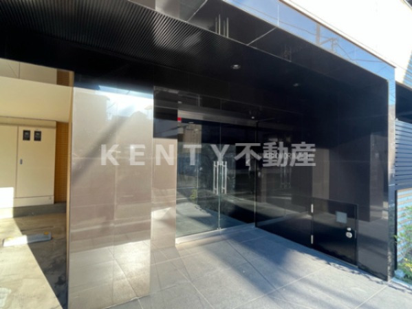 エントランス　毎日通るエントランスはこのようになっています