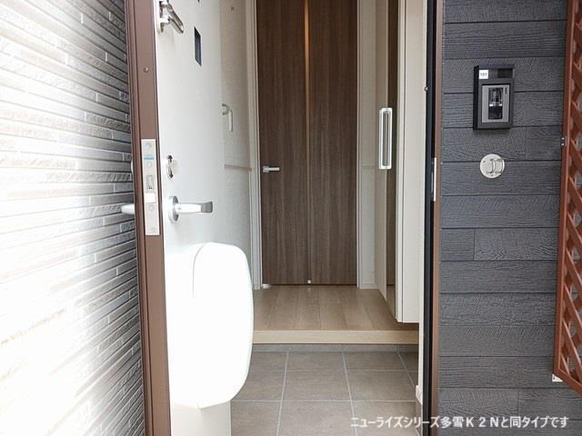 玄関　※同タイプ