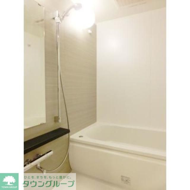 バス・シャワールーム　※写真は同タイプ住戸です。