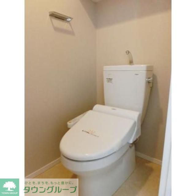 トイレ　※写真は同タイプ住戸です。