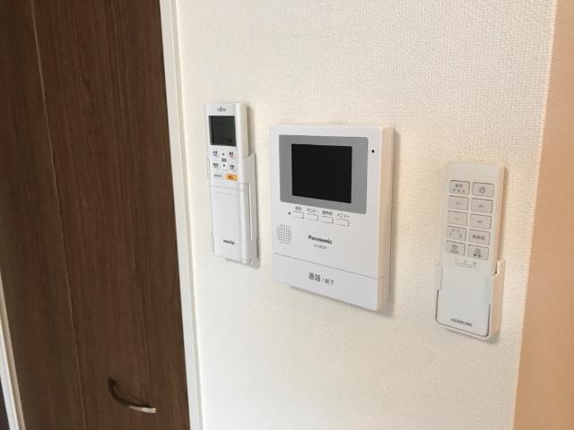 セキュリティ　カメラ付インターホン（イメージ）