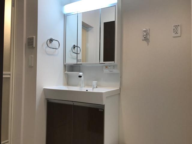 洗面設備　洗髪洗面化粧台（イメージ）