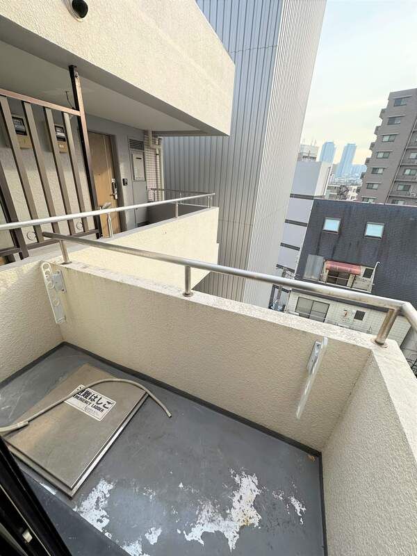 バルコニー　バルコニー