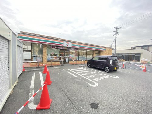 コンビニ　セブンイレブン 名古屋瀬古店（コンビニ）まで260m