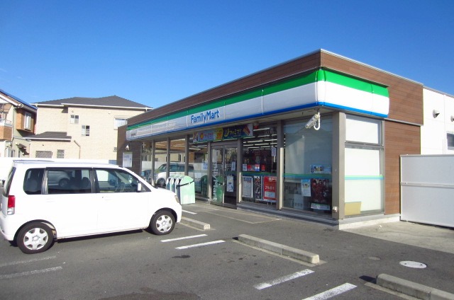 コンビニ　ファミリーマート 泉南信達市場店（コンビニ）まで296m