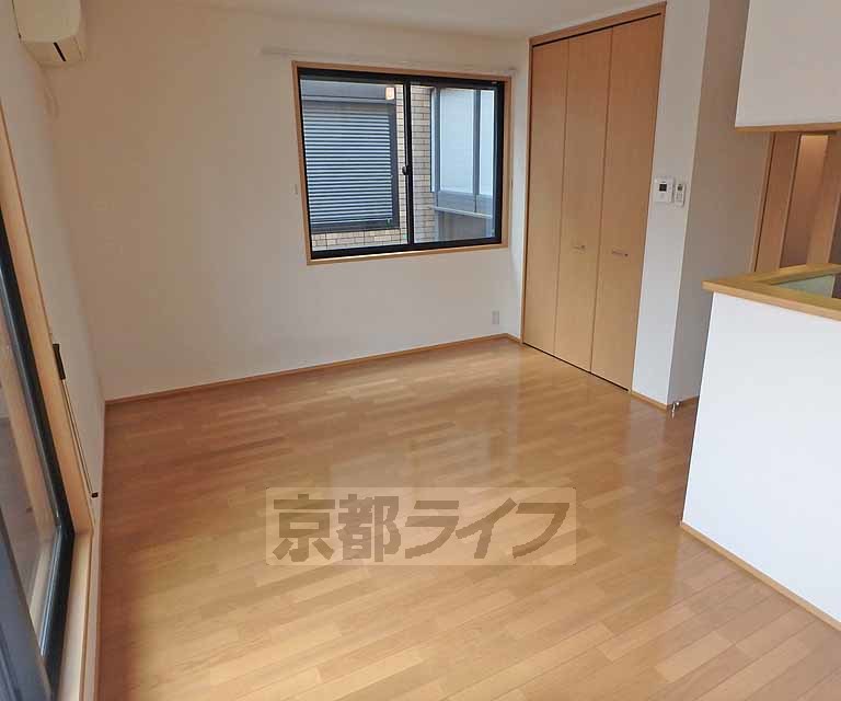居室・リビング　カウンターキッチンのあるお部屋です