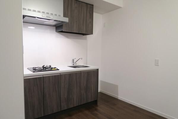 キッチン　コンパクトなキッチンで掃除もラクラク