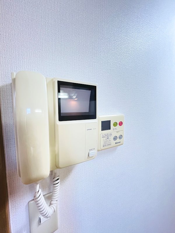 セキュリティ　※同タイプの別部屋参考写真となります