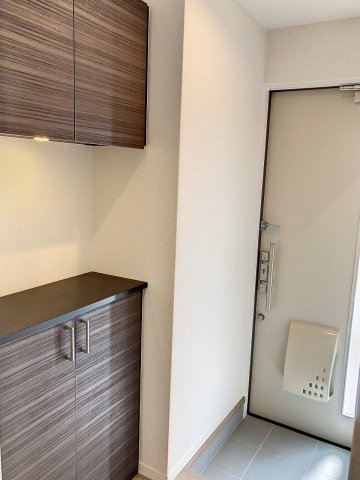 玄関　2023年9月撮影