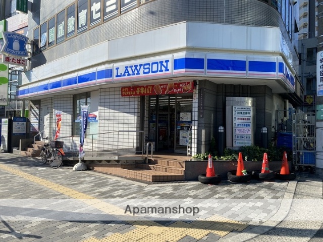 コンビニ　ローソン（コンビニ）まで447m