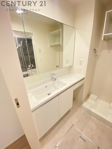 洗面設備　洗髪洗面化粧台付き♪