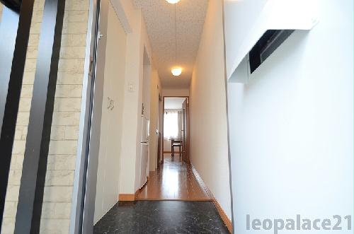 居室・リビング　1Ｆのお部屋はフローリングです。