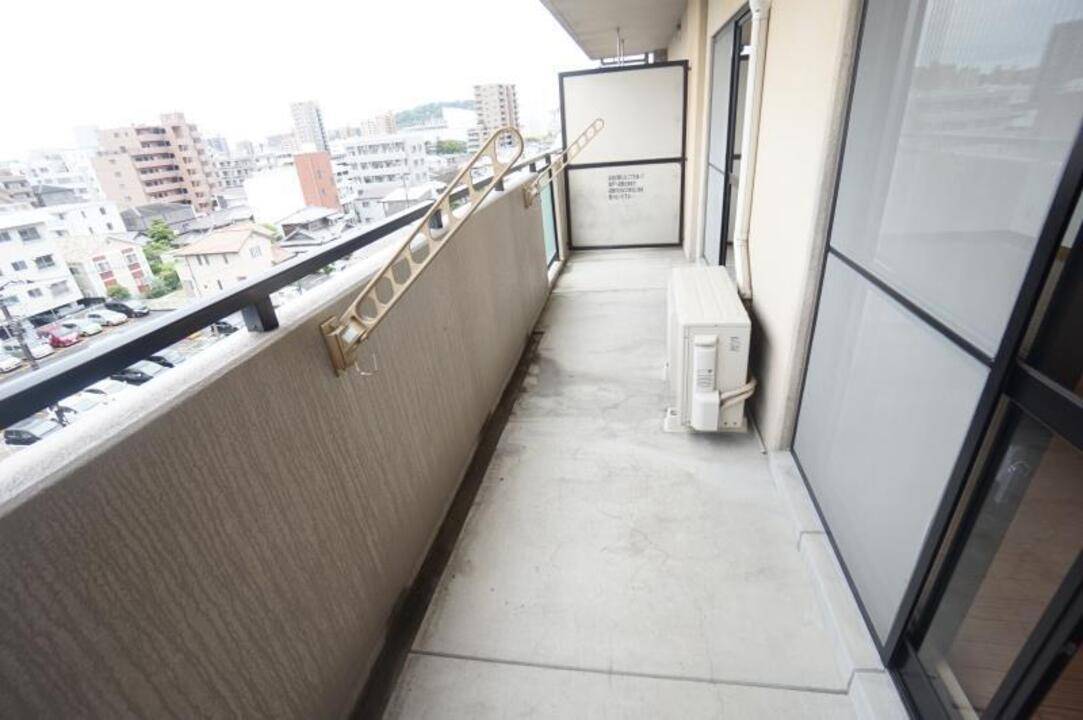 バルコニー　バルコニー