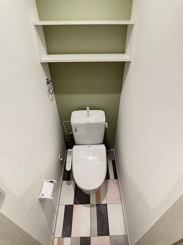 トイレ　トイレ