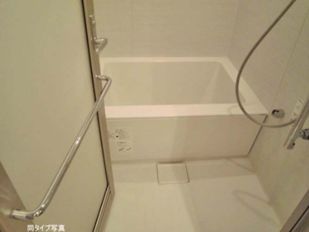 バス・シャワールーム　別部屋参考写真