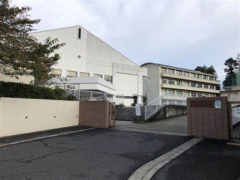 中学校　岬町立岬中学校（中学校）まで2450m