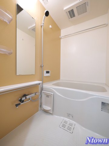 バス・シャワールーム　お風呂で日々の疲れを落としましょう