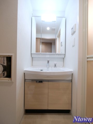 洗面設備　忙しい朝には欠かせない洗面所です