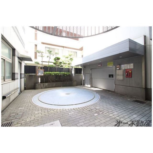 駐車場　タワーパーキング